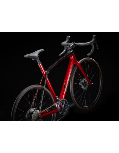 Trek Domane SL 6 Crimson