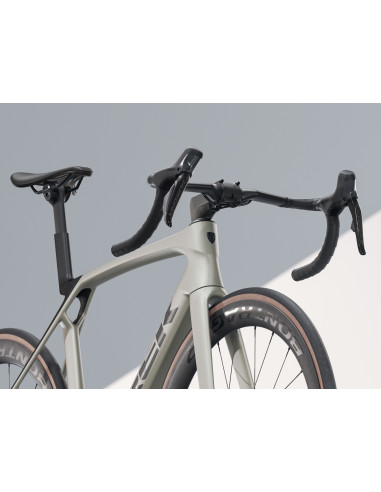 Madone SL 7 ML Matte Lunar Silver